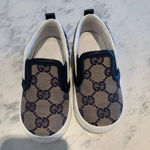 Gucci slip on sneakers